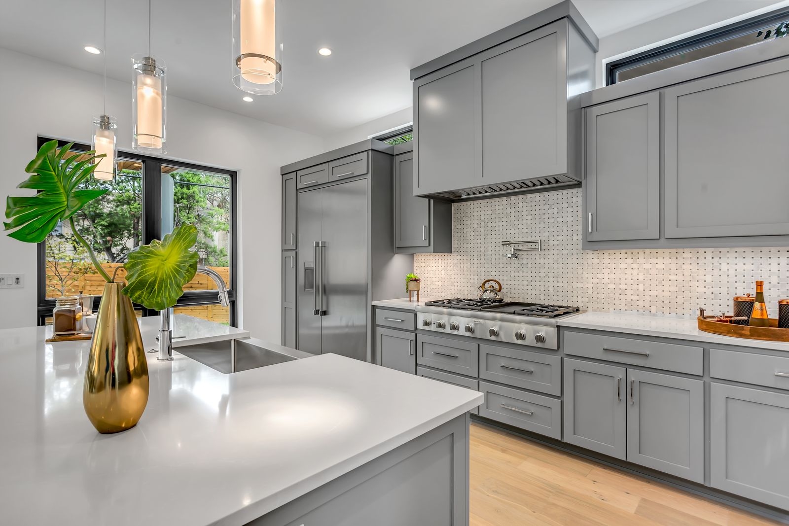 Grey modern kitchen